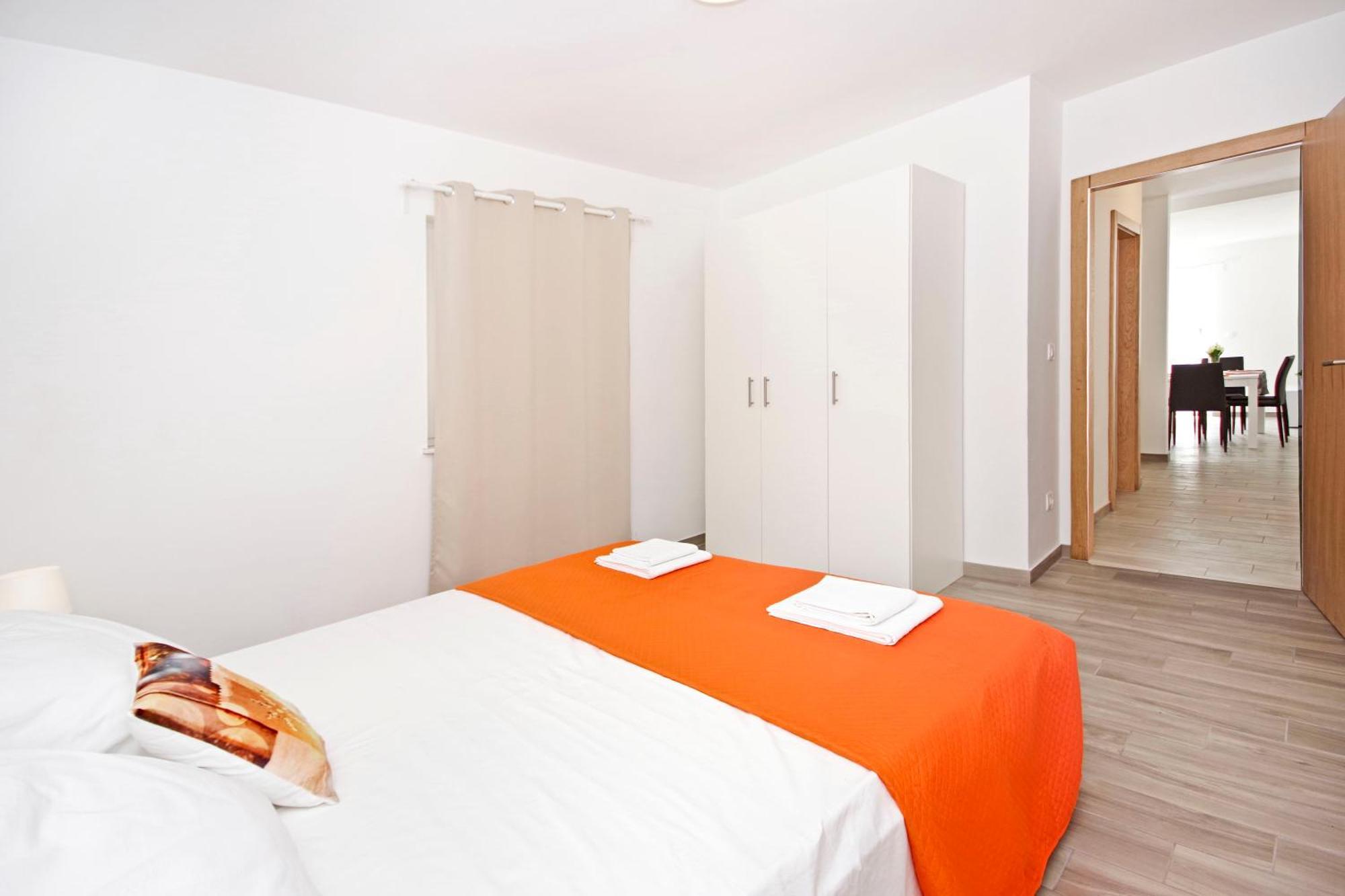 Apartments Frado Novalja Kültér fotó