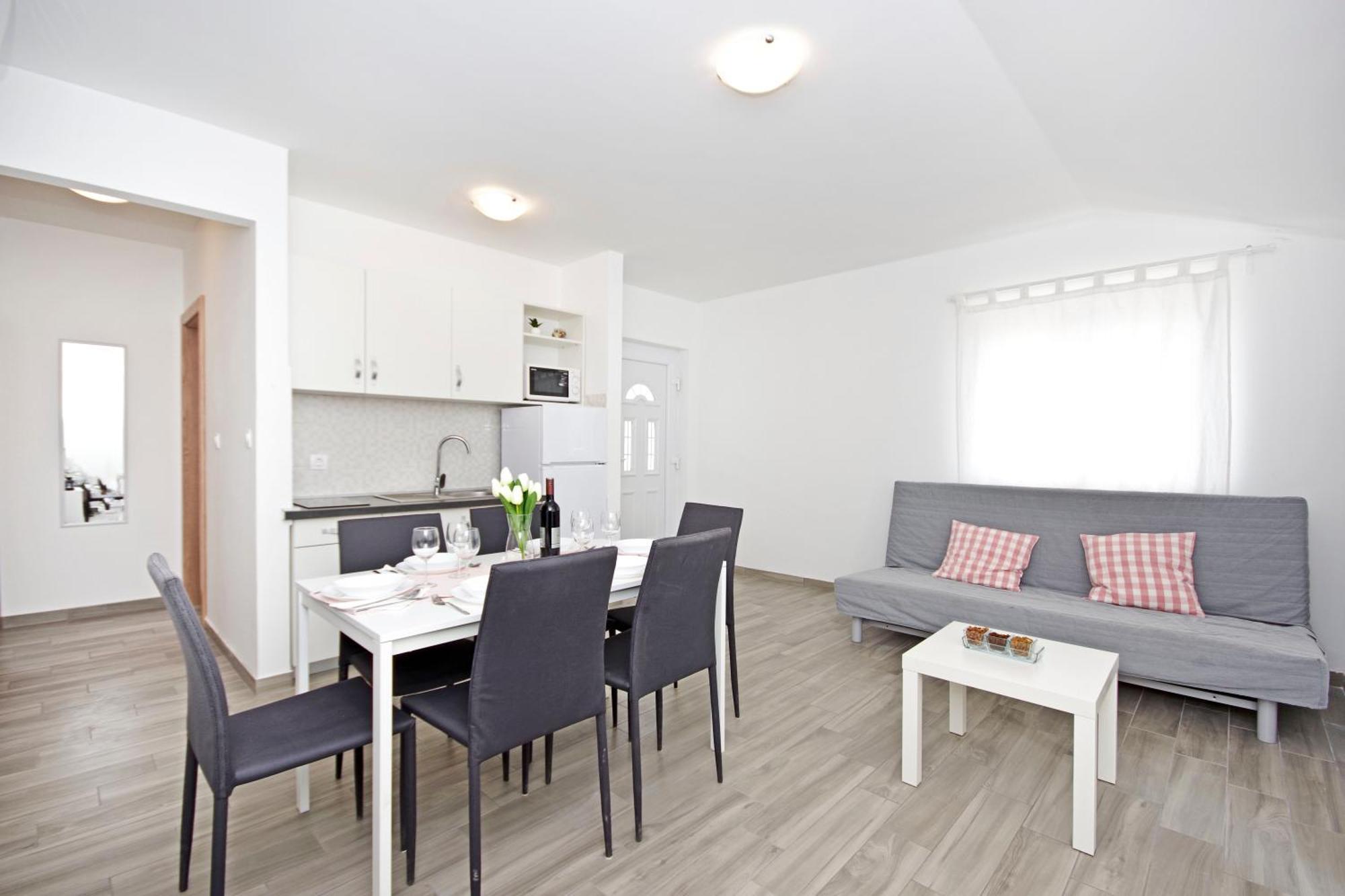 Apartments Frado Novalja Kültér fotó